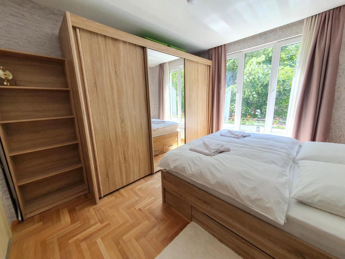 Apartament Roza